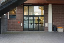 The alternative entrance of the Martinus J. Langeveld building